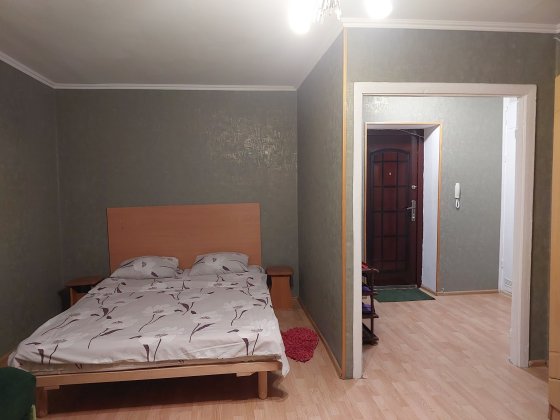 Бюджетна квартира в районі готелю Лучеськ( Відродження) Луцк