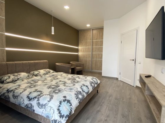 Люкс в центрі міста ЖК " ТЕАТРАЛЬНИЙ" погодинно Ровно