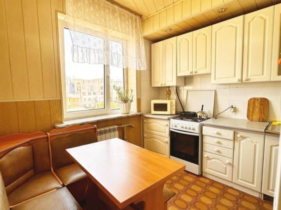 Здам подобово квартиру. Вул. Г. Крут ( біля о. Чеха) Сумы