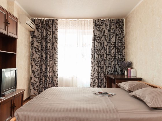 Оренда квартири подобово / погодинно. Стандарт. Дружба Кіно Суми