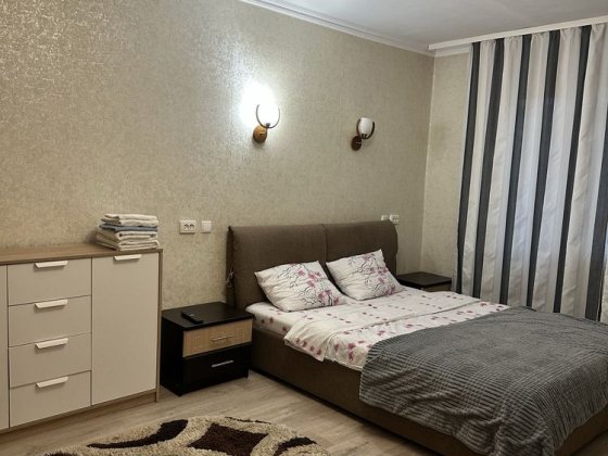 Квартира подобово Героів майдану 65а Черновцы