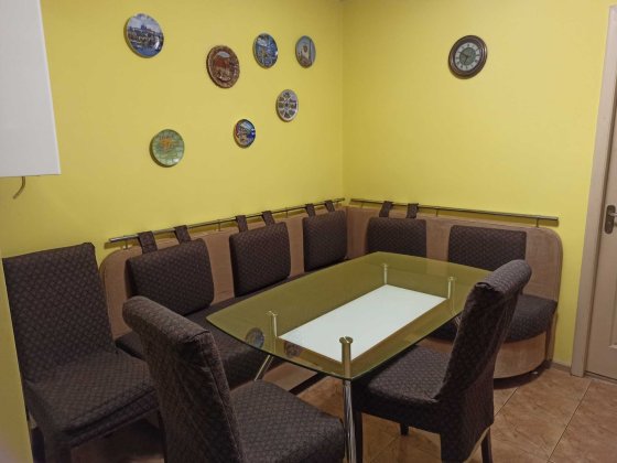 2-КІМНАТНА КВАРТИРА подобово, посуточно! Чернівці Черновцы