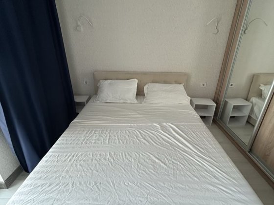 Здається подобово квартира  в жк республіка Киев