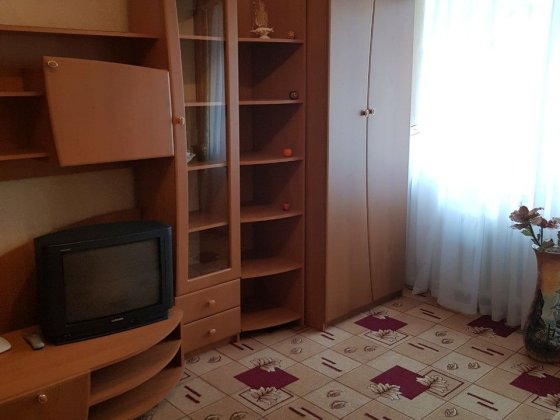 Однокімнатна квартира  подобово, погодинно. Чернигов