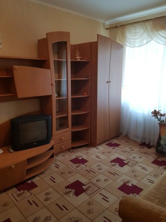 Однокімнатна квартира  подобово, погодинно. - фото 1