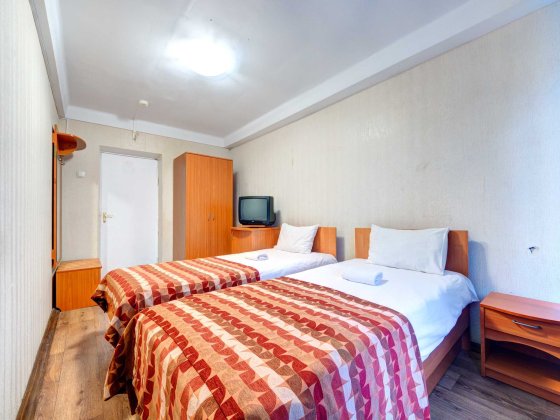 Аренда двухместного раздельного номера Голосеевский р-н Киев