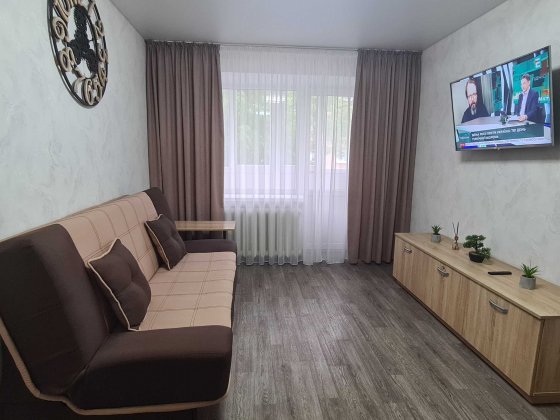 1 кімнатна квартира подобово в Центрі міста, Чернигов