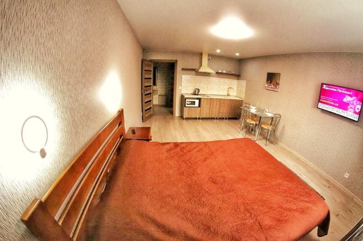 Квартира  ЦУМ, вокзал, центральний базар почасово, подобова «Сіра» - фото 1