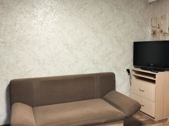 Квартира БЕЗ ВІДКЛЮЧЕНЬ подобово Льотна,Бойова,Ремзавод Чернігів Чернигов