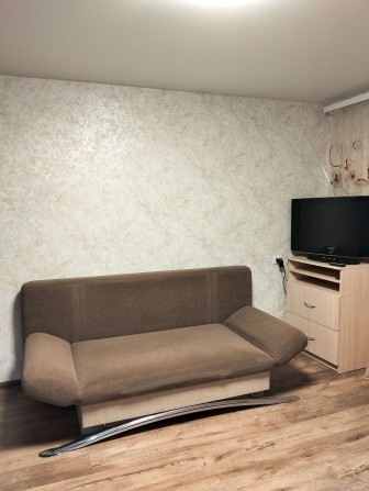 Квартира БЕЗ ВІДКЛЮЧЕНЬ подобово Льотна,Бойова,Ремзавод Чернігів - фото 1