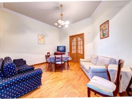 Посуточно 3к квартира в центре на улице Большая Васильковская 46 Киев