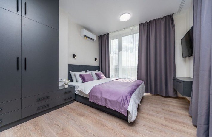 Подобово Посуточно Выговського 40/12 Варшавський плюс - фото 1