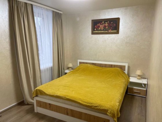 2к Квартира подобово, помісячно, з євроремонтом. Ст. м. Святошин (2хв) Киев