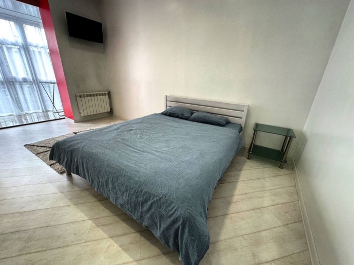 Вип квартира в центре подобово Мира /ТЦ Украіна /отчетные документы - фото 1