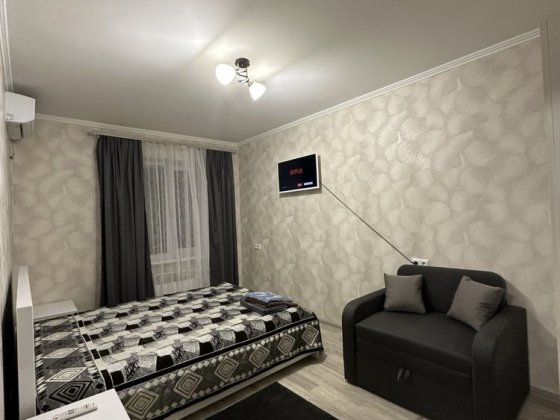 Подобово здам 1к квартиру Кропивницький