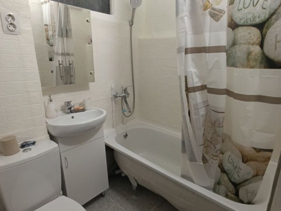 1 КВ КОСМОС. Без відключень світла! Полулюкс. Техніка. Нові меблі! Запорожье