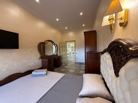 ДЕЛЬМАР Люкс. 3 кв Центр. Видовая. VIP. Почасово/Посуточно Дніпро