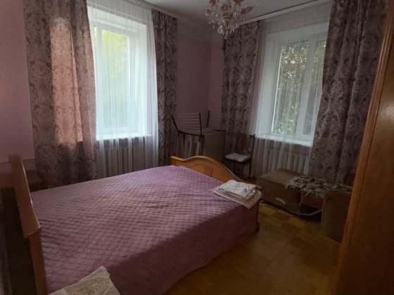 2- кімнатна квартира  в район Академії сухопутних військ ,, Стрийська.