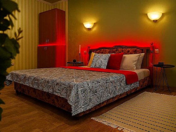 Просторная 2ком. квартира посуточно в Центре(пл.Фестивальная) Подобово Запоріжжя