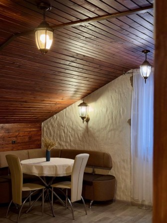 Квартира-номер подобово на о. Хортиця - фото 1