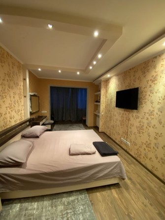 Квартира посуточно та почасово на Березняках 2к квартира - фото 1