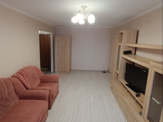 Гагарина. Пр. Науки. 1 кв почасово/посуточно Дніпро