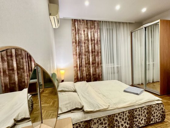 Сдается квартира на металургов делаем документы Запоріжжя