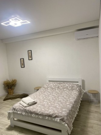 Квартира посуточно ( почасово) центр. - фото 1