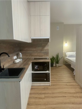 1 к. Новобудова Центр, пр. Соборний подобово нижній поверх - фото 1