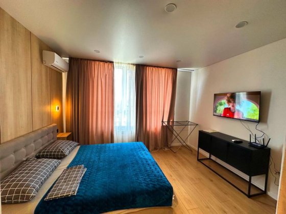 Квартира ЦЕНТР 6 лікарня пободобо  /погодинно Запоріжжя набережна Запорожье