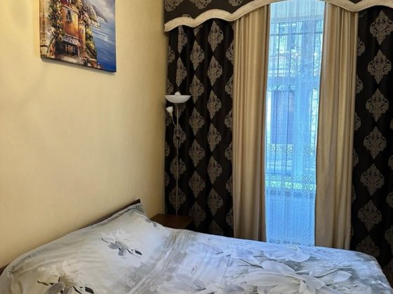 Жд  центр погодинно подобово вул .Шептицьких подобово центр Львов