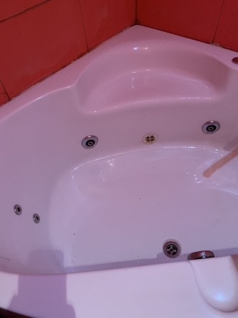 Подобово погодин 2 кім кварта Джакузі 6спальних місць 1поверх газплита - фото 1