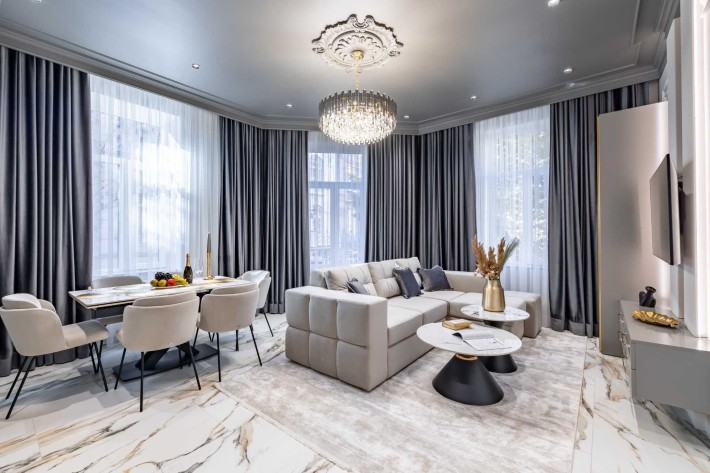 Розкішні апартаменти в центрі Львова - фото 1