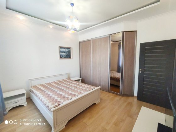 Госпиталь на Почтовой.Сдам свою квартиру посуточн о почасово Возле КС Запорожье