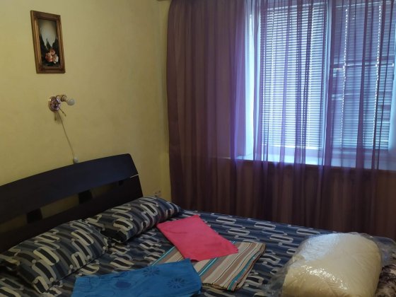 Посуточно Сдам  2 ком квартиру , в Хортицком районе Запорожье