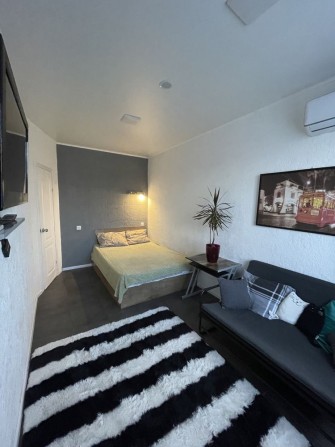 ПОСУТОЧНО 2кім.квартира 4 поверх,пос.Котовского жк.Лузановский парк - фото 1