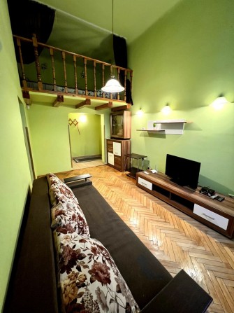 Проспект Свободи, центр,  подобово - фото 1