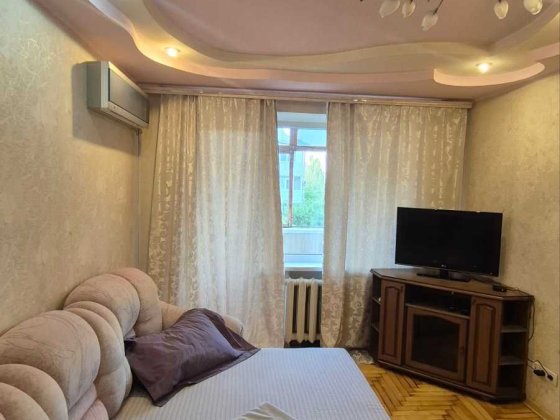 Здається квартира подобово/погодинно Запорожье