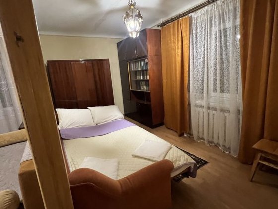 Квартира в оренду подобово центр міста ( 5 міська лікарня ) Запорожье