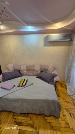 Затишна 2-кімнатна квартира для вашого відпочинку та роботи. Подобово - фото 1