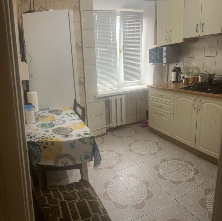 Квартира в аренду 1000 грн сутки центр города( ТЦ Украина ) Возн.район - фото 1