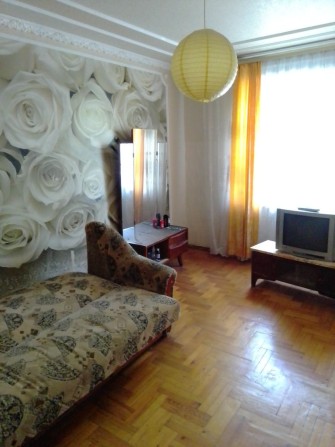 3-к квартира ул.Квитки Цисык - фото 1