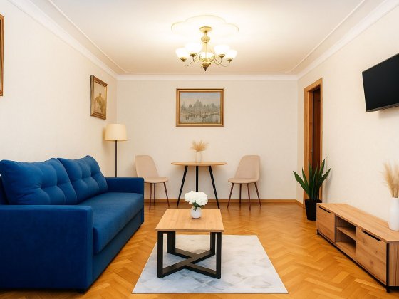 2к квартира посуточно Харьков, метро Дворец Спорта, Smart TV, парковка Харків