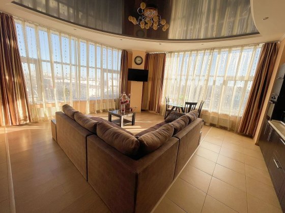 Сдам посуточно. Студия с отдельной спальней. Центр, ЖД вокзал, Новый П Одеса