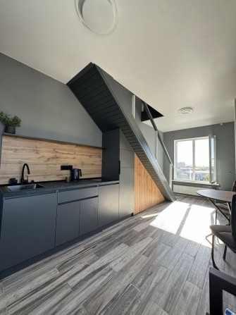 Кввртира посуточно Харьков , центр , скваер стрелка. Двухуровневая - фото 1