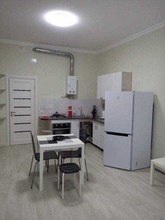 м.Наукова 2-кімнатна квартира подобово - фото 1