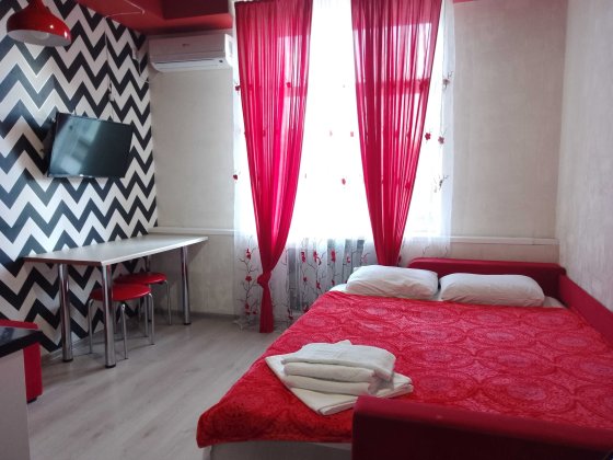 Красива та затишна студія у центрі міста Харків