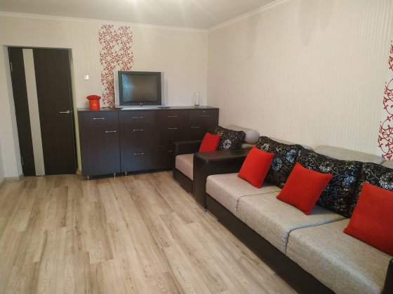 Посуточно 2 к.кв.  в Центральном районе 2+2 +1 +1 Николаев