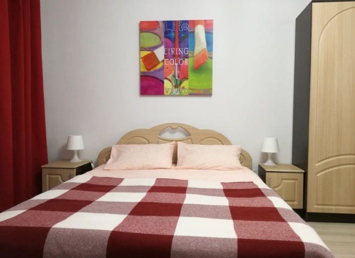 Центр,площа Ринок,Цілодобове заселення!Погодинно Подобово - фото 1