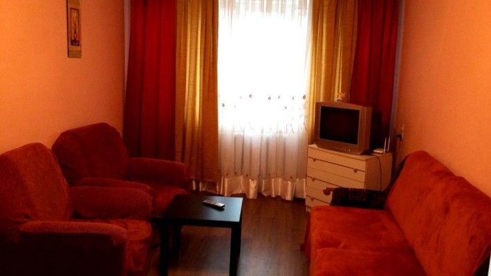 Подобово помісячно . Оберіг , Кпі . Охматдит .Вокзал .Чорновола - фото 1